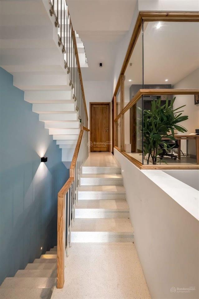 **bán nhà hẻm nghĩa phát ** phường 6, tân bình (4,5*13m) 5 tầng dòng tiền trục cmt8