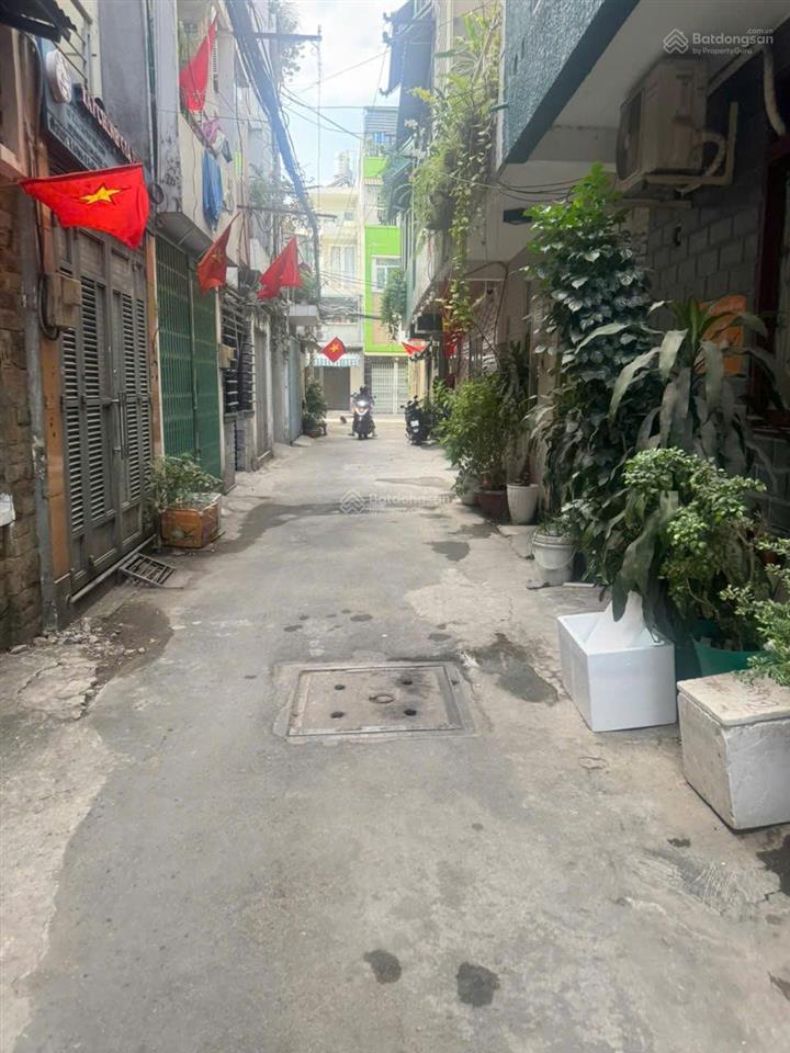 **bán nhà hxh phạm văn hai ** phường 3  tân bình 5,7*11m 5 tầng chỉ 9,5 tỷ