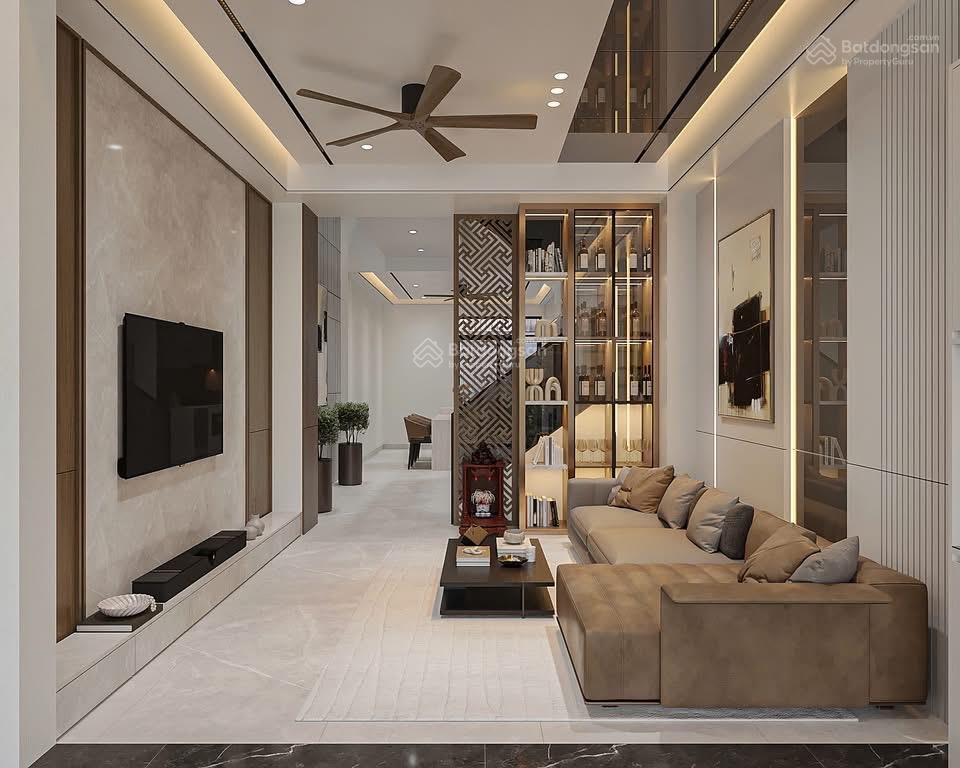 **bán nhà hẻm 736 cách mạng tháng 8 ** phường 5 quận tân bình (5*13,5m)  2 tầng