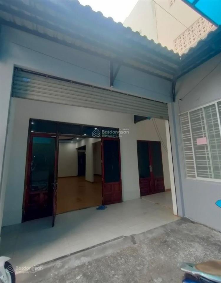 Bán nhà phường 14 tân bình đường nguyễn hồng đào (6,1*17,5m)  chỉ 86 tr/m2