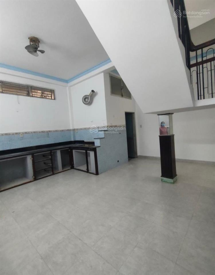 Bán nhà phường 14 tân bình đường nguyễn hồng đào (6,1*17,5m)  chỉ 86 tr/m2
