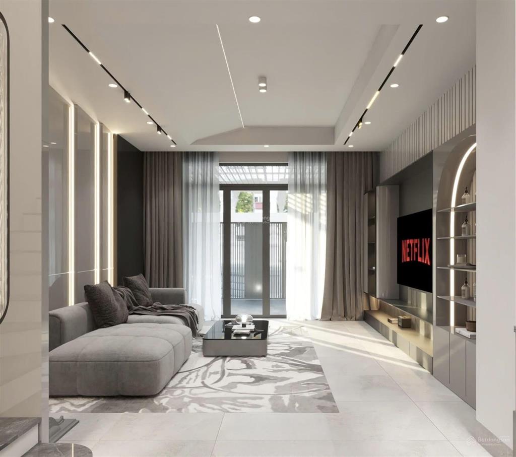 Bán nhà phường 6 tân bình hẻm 61 đất thánh (4,5 x 13m) 5 tầng
