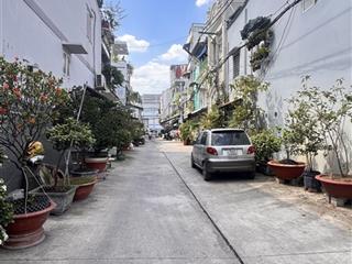 Nhà đẹp  hxh 8m thông đường tên lửa  aeon mall  cao đẳng  dòng tiền 20tr giá 9tỷ3 tl