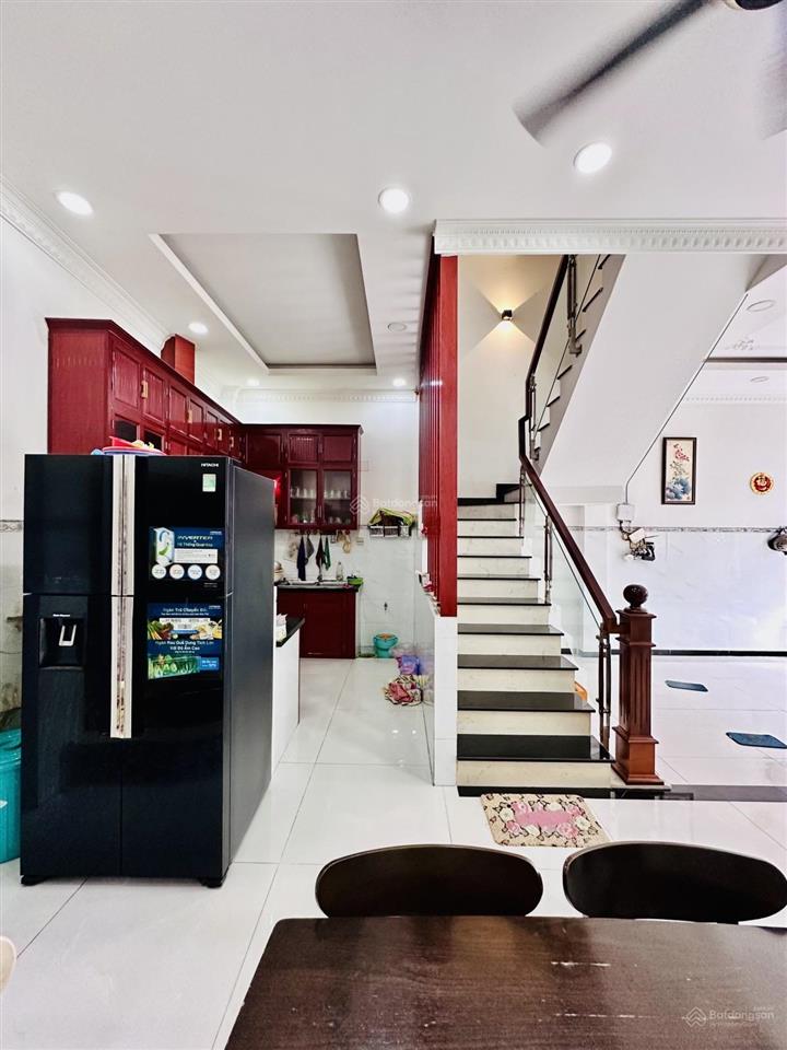 Ngang 8m hẻm 413 vip giá chỉ 7.x tỷ kiếm đâu ra?