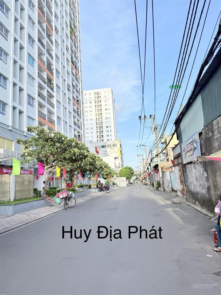Giảm 800tr  chốt nhanh nhà 2 mặt hẻm xe hơi luỹ bán bích  76m2  thương lượng mạnh