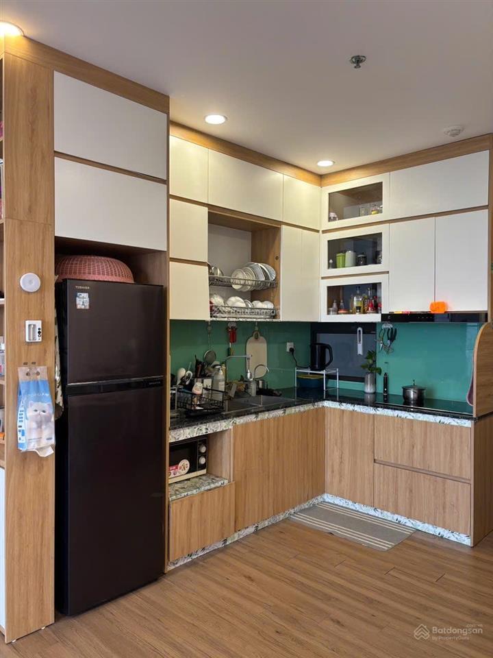 Bán căn hộ 3 pn  2 vs, 73.5m giá thấp hơn căn 2 pn 67m giành cho gia đình ở thực.