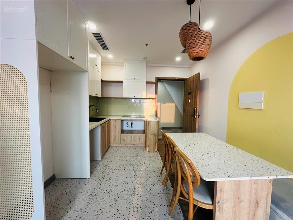 Bán căn hộ 3 pn  2 vs, 73.5m giá thấp hơn căn 2 pn 67m giành cho gia đình ở thực.