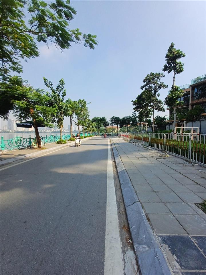 Bán nhà mặt phố đặng thai mai, 210 tỷ, 268m2, giá cực chất