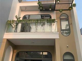 Bán nhà hẻm xe hơi trường chinh, q12 dt 6x16m sân rộng giá 6,2 tỷ