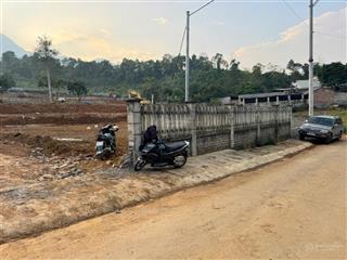Chính chủ bán lô đất đẹp 362m2 trục chính thôn rùa, tuyến đường thôn muồng voi  rùa xã  yên bài
