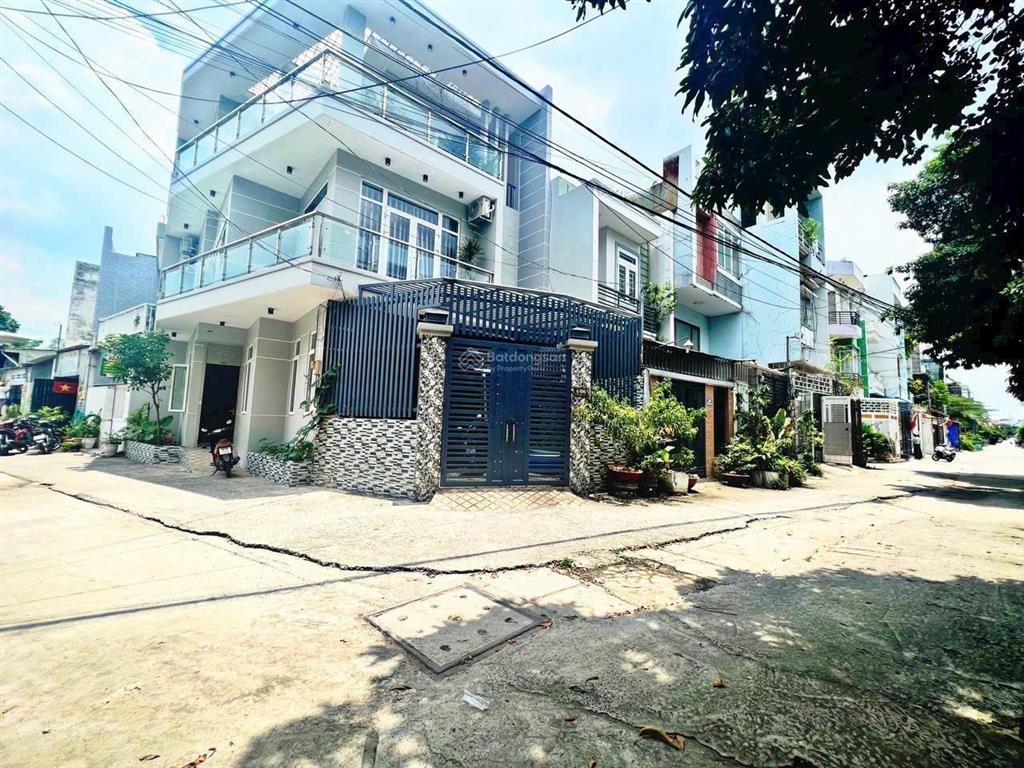 Bán nhà đường 100a tân phú giá rẻ