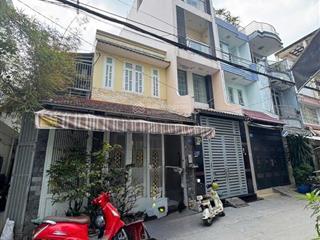 Bán nhà hxh võ văn kiệt,quận 6 (5,2m x 15m x 2 tầng) 7,4 tỷ tl