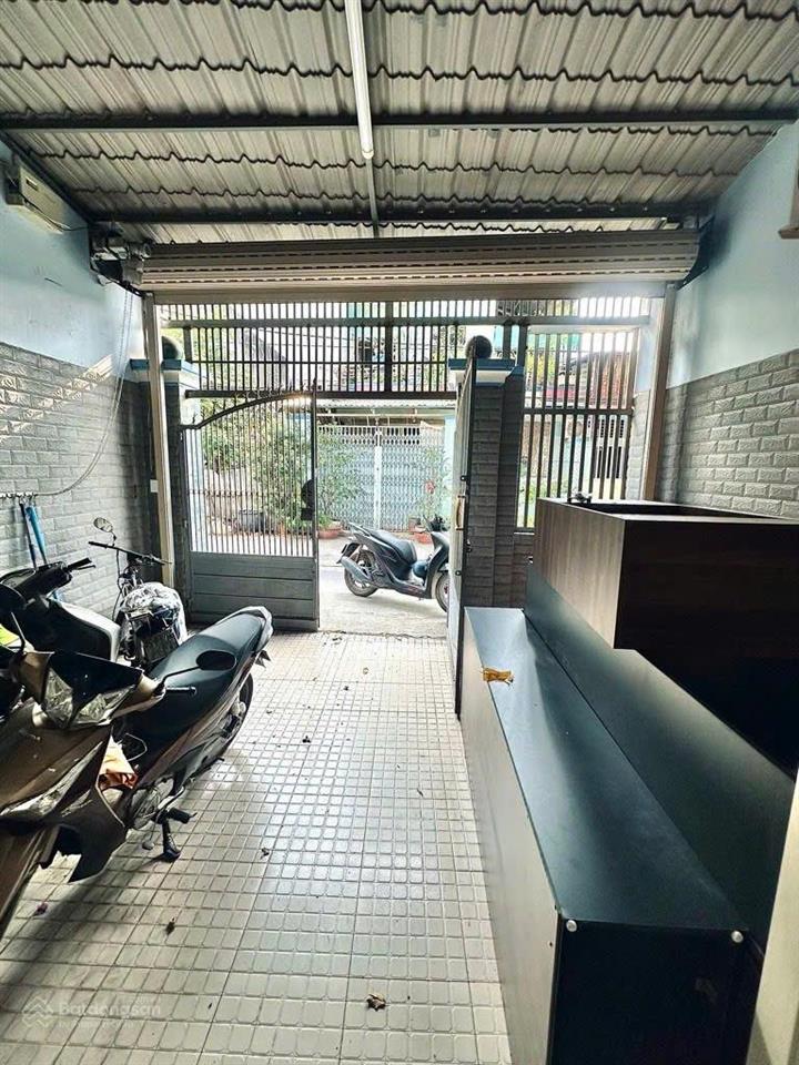 Bán nhà đường chiến lược,gần chợ bình trị đông (5m x 20m x 2 tầng) 7,9 tỷ tl
