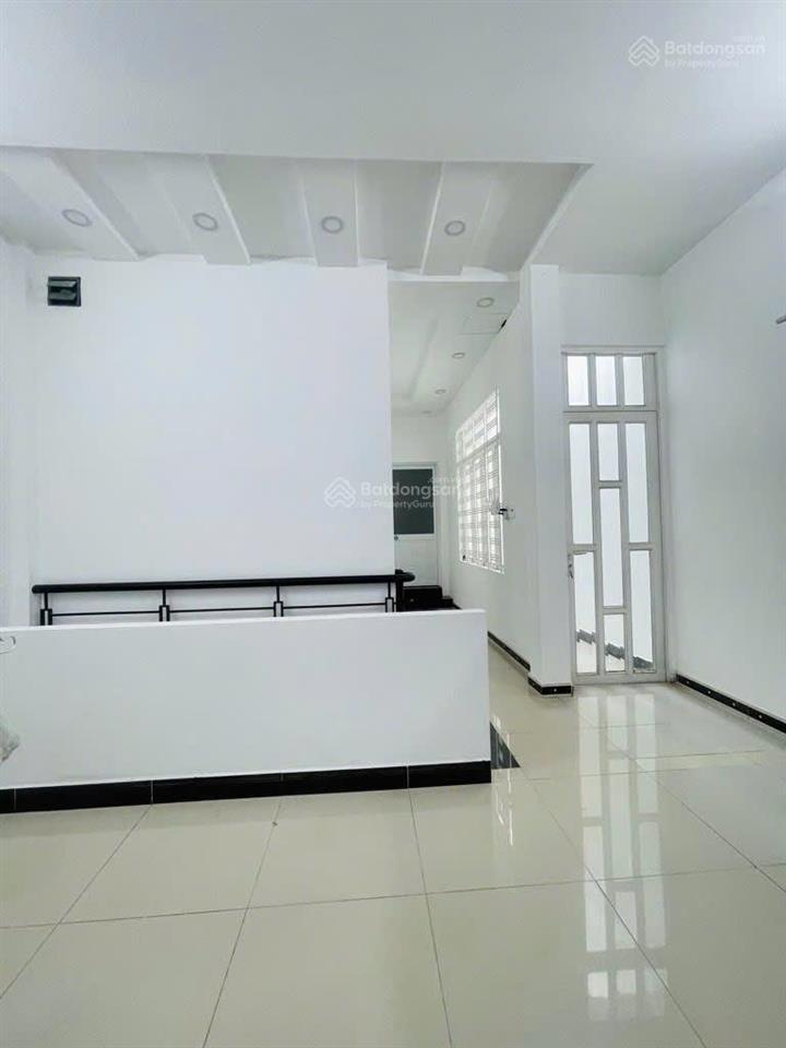 Bán nhà mặt tiền đường số 14,bhha (5,2m x 15m x 2 tầng) 8,7 tỷ tl