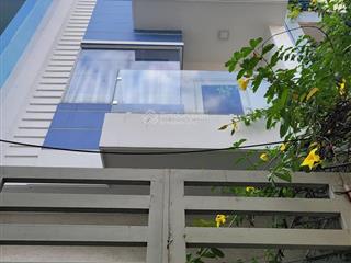 Bán nhà kinh dương vương,quận 6,ngay galaxy (4m x 18m x 3 tầng) giá 9,2 tỷ tl