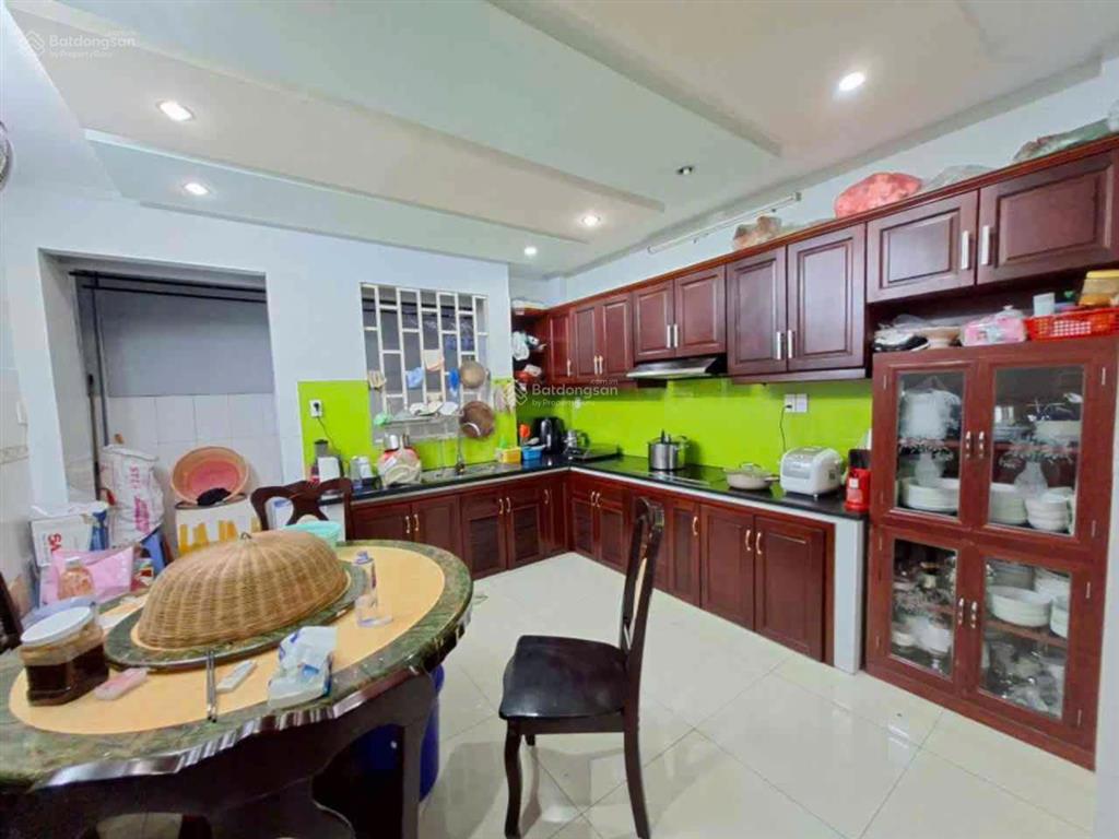 Bán nhà đường trịnh đình trọng,tân phú (4,3m x 22m x 4 tầng) 11,5 tỷ tl