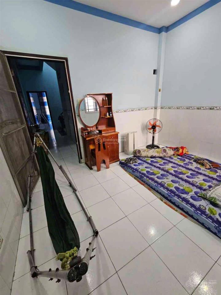 Bán nhà lê đình cẩn,giáp khu tên lửa (4m x 20m x 3 tầng) 7,5 tỷ tl