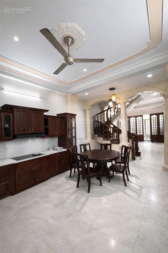Bán nhà mặt tiền khu tên lửa (4,5m x 20m x 4 tầng) 14,2 tỷ tl mạnh
