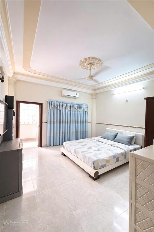 Bán nhà mặt tiền khu tên lửa (4,5m x 20m x 4 tầng) 14,2 tỷ tl mạnh