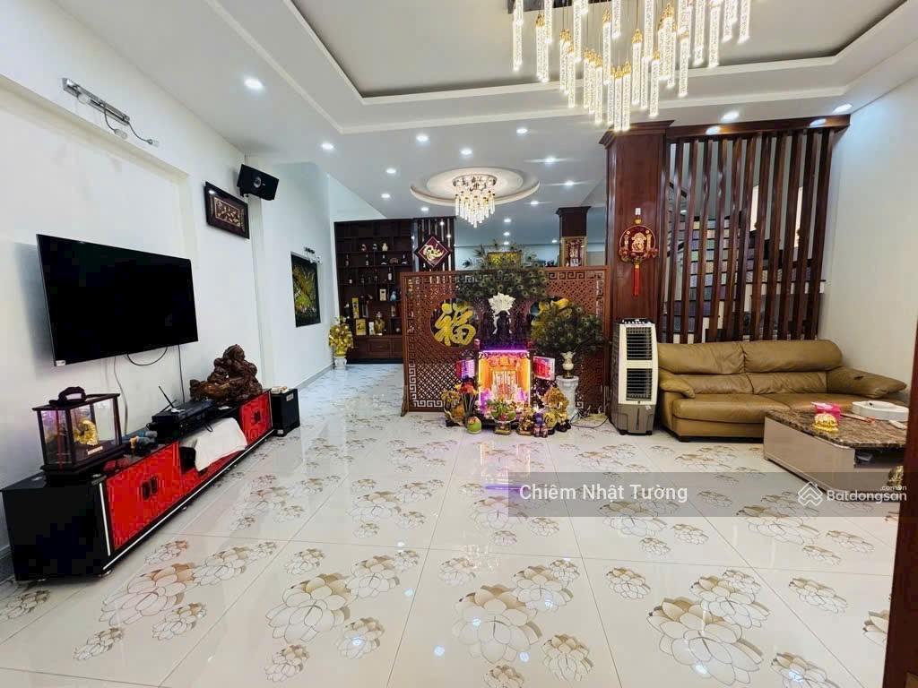 Nhà bán rộng lớn như biệt thự, 4 tầng mới đẹp,7,5m x 19m (144m2) tân hòa đông q6 giá hơn 10tỷ