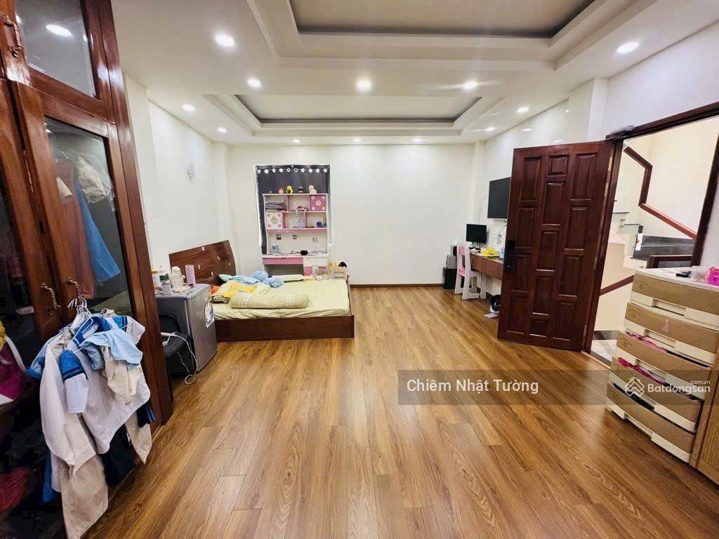 Nhà bán rộng lớn như biệt thự, 4 tầng mới đẹp,7,5m x 19m (144m2) tân hòa đông q6 giá hơn 10tỷ