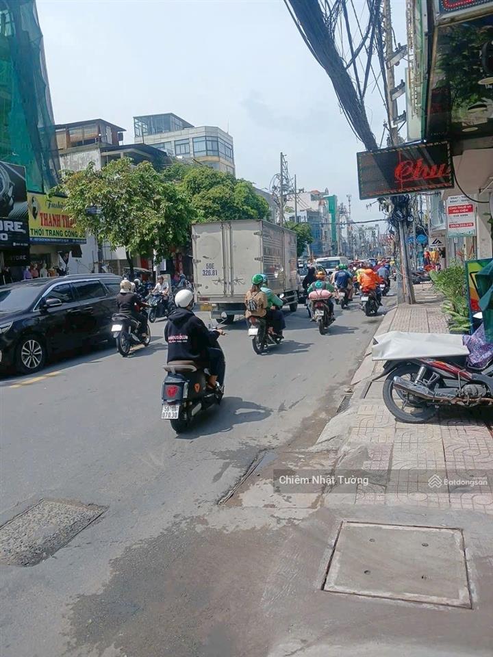 Nhà mặt tiền kd đa nghành nghề, 4 tầng kiên cố, 4,1m x 19m (81m2) nở hậu tài lộc giá hơn 9tỷ xíu