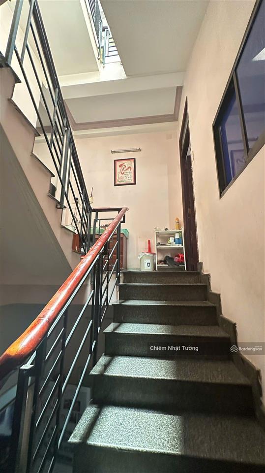 Nhà mặt tiền kinh doanh siêu đỉnh, 3 tầng kiên cố, 4m x 18m(72m) nguyễn tư giản, gv, giá hơn 9 tỷ