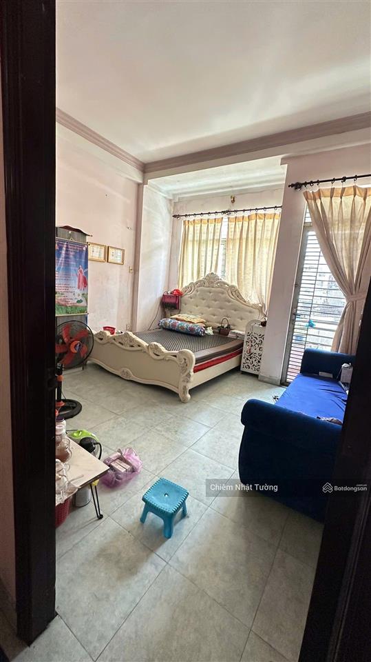 Nhà mặt tiền kinh doanh siêu đỉnh, 3 tầng kiên cố, 4m x 18m(72m) nguyễn tư giản, gv, giá hơn 9 tỷ