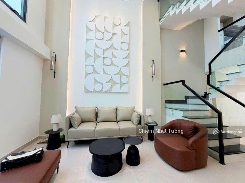 Nhà bán hẻm xe hơi đỗ cửa, 5 tầng mới đẹp, 4,4m x 14m, nở hậu tài lộc,giáp tên lửa, giá 7,3ty
