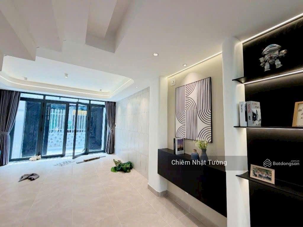 Nhà bán hẻm xe hơi đỗ cửa, 5 tầng mới đẹp, 4,4m x 14m, nở hậu tài lộc,giáp tên lửa, giá 7,3ty