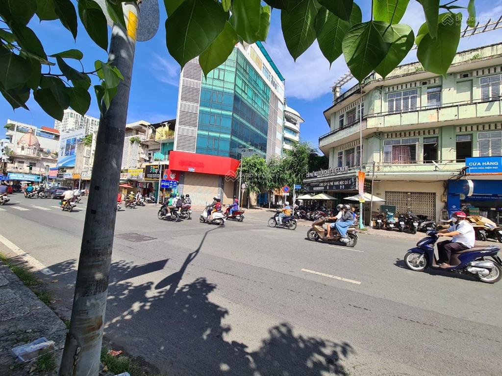 Hcm q5 cho thuê tòa nhà văn phòng