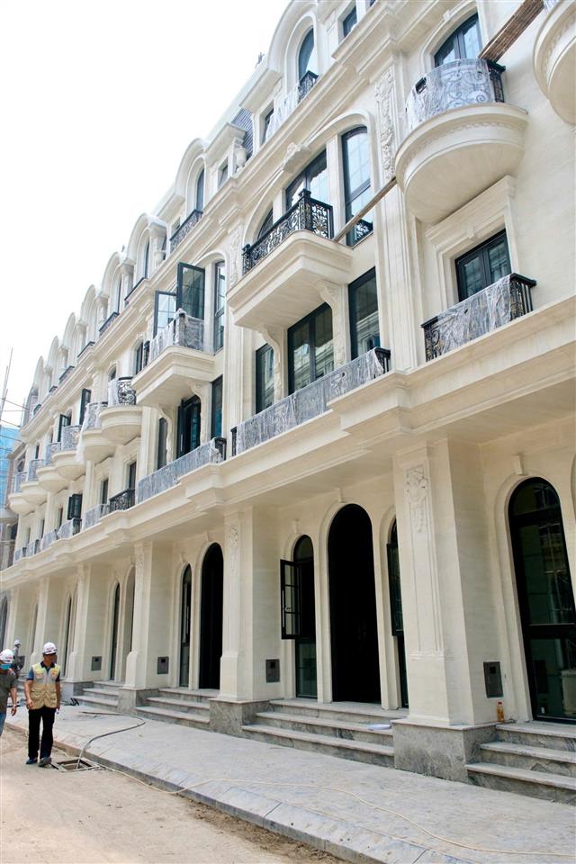 Lk 50m xây 4 tầng giá chỉ 8,8 tỷ  ngay 0916 248 ***