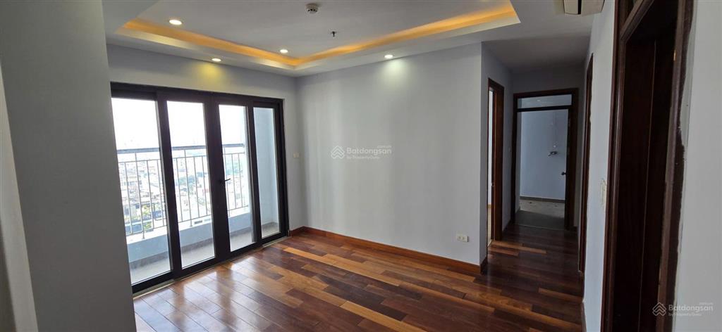 Chính chủ bán căn hộ chung cư liễu giai tower  26 liễu giai, 91m, 3n, giá 11.4 tỷ.  0916 248 ***