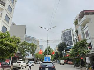 Bán nhà mặt đường đôi kđt văn khê, hà đông, 7 tầng thang máy, kinh doanh sầm uất ngày đêm.