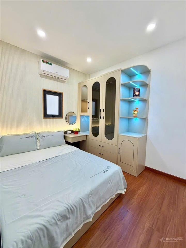 Bán nhà 4 tỷ căn góc 2 mặt tiền ngay công viên làng hoa, nhà 1 trệt 2 lầu + sân thượng | 3pn 3wc