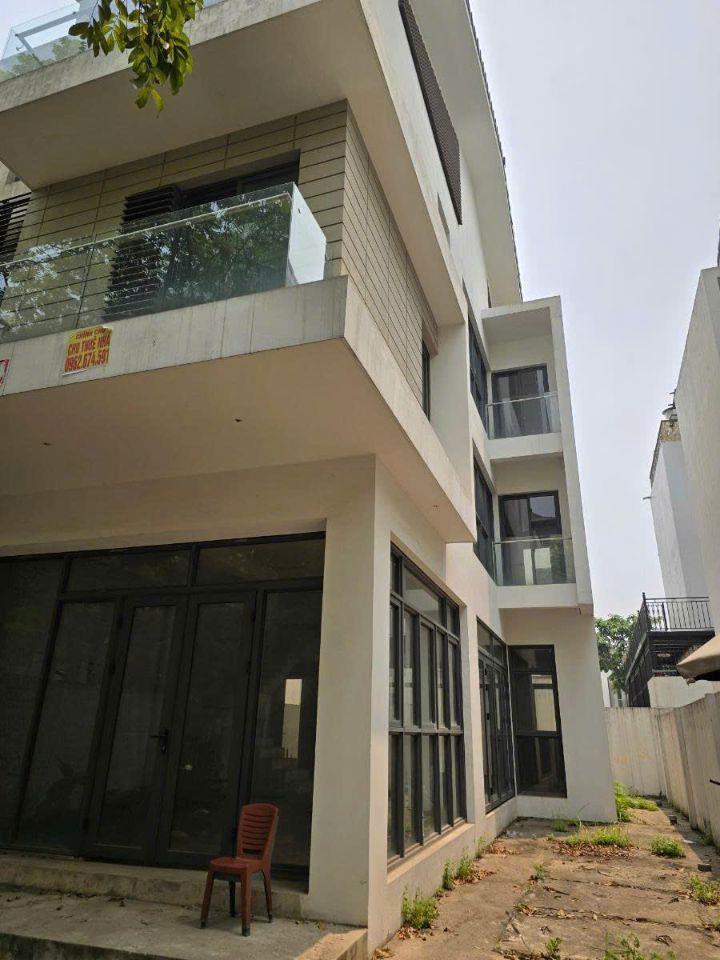 góc chủ nhà gửi bán căn biệt thự-an vượng-villa-nam cường hà đông