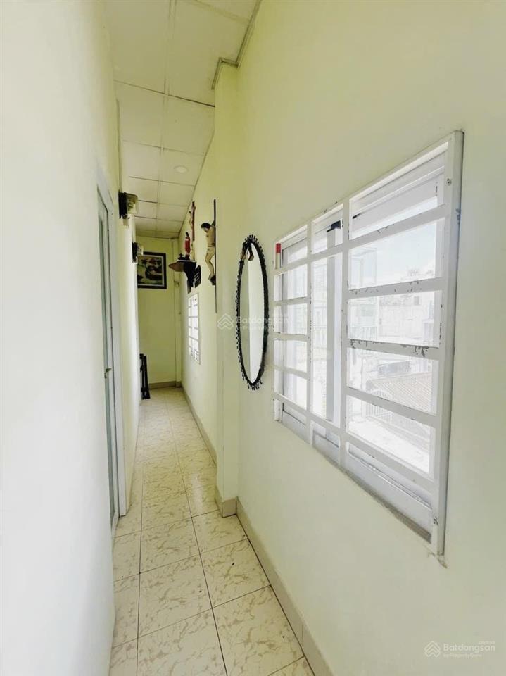 Bán nhà riêng ở hẻm thông 232, bà hạt, 9,2 tỷ, 55m2, 8pn, 8wc, mặt tiền đẹp