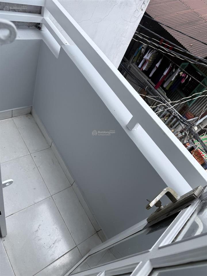 Bán gấp nr hẻm xe hơi tránh, tạ uyên, 3,99 tỷ, 20m²