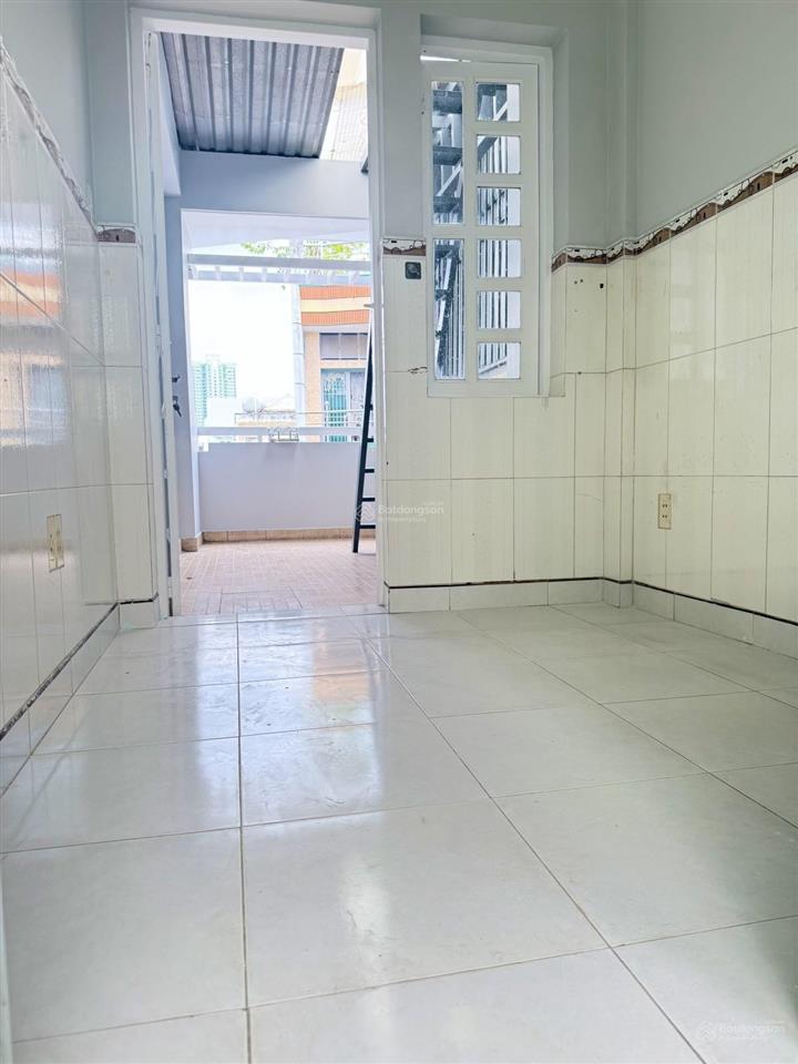 Bán gấp nr hẻm xe hơi tránh, tạ uyên, 3,99 tỷ, 20m²