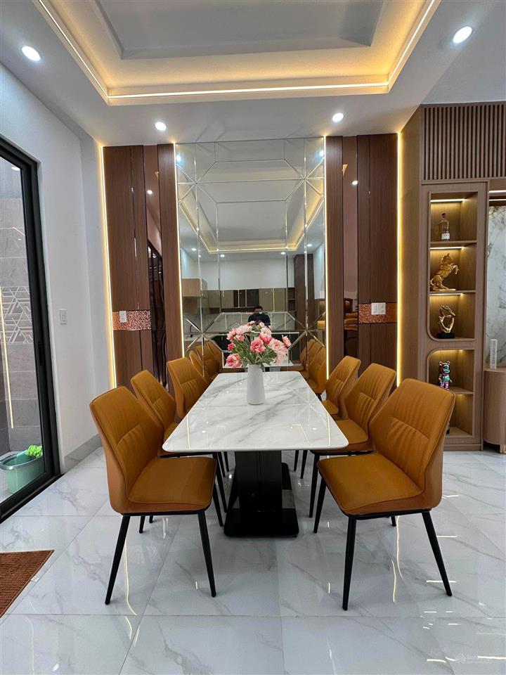 Bán nhà hẻm chiến lược, 5,5 tỷ, 58m², 2pn, 3wc, view đẹp