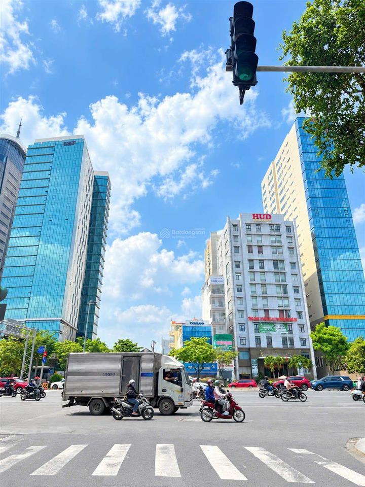 Bán nhà hẻm 81 nguyễn cửu vân, 3,2 tỷ, 25m2, 1pn, 1wc, 2 tầng, hàng hot uy tín