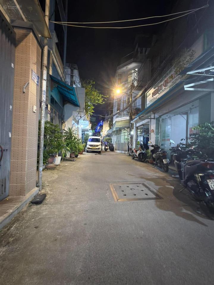 Bán nhà riêng 78m2, 10 tỷ, hẻm ô tô 5m, phạm văn bạch, tân bình, hcm
