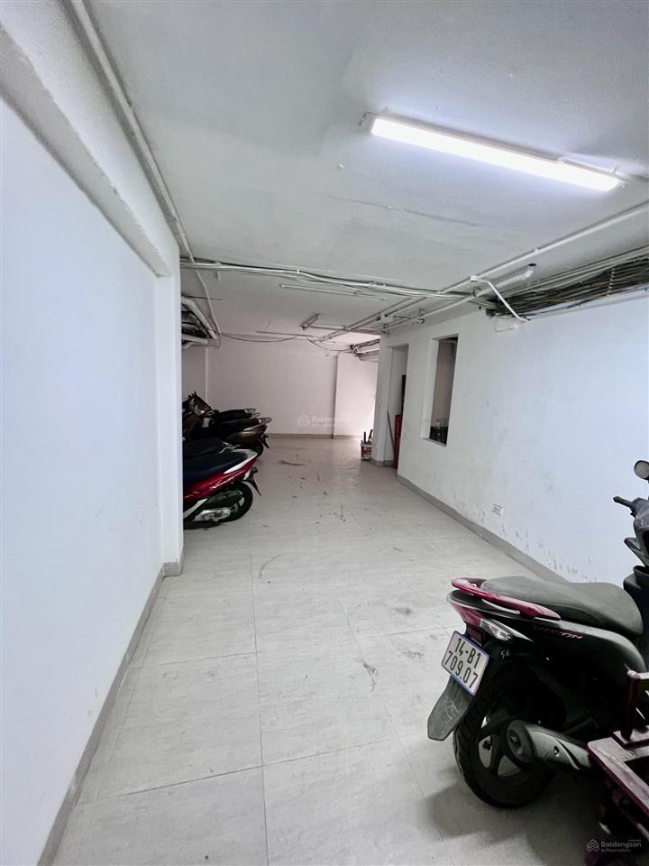 Cho thuê căn hộ cao cấp 2pn1k, thang máy, khu cát linh