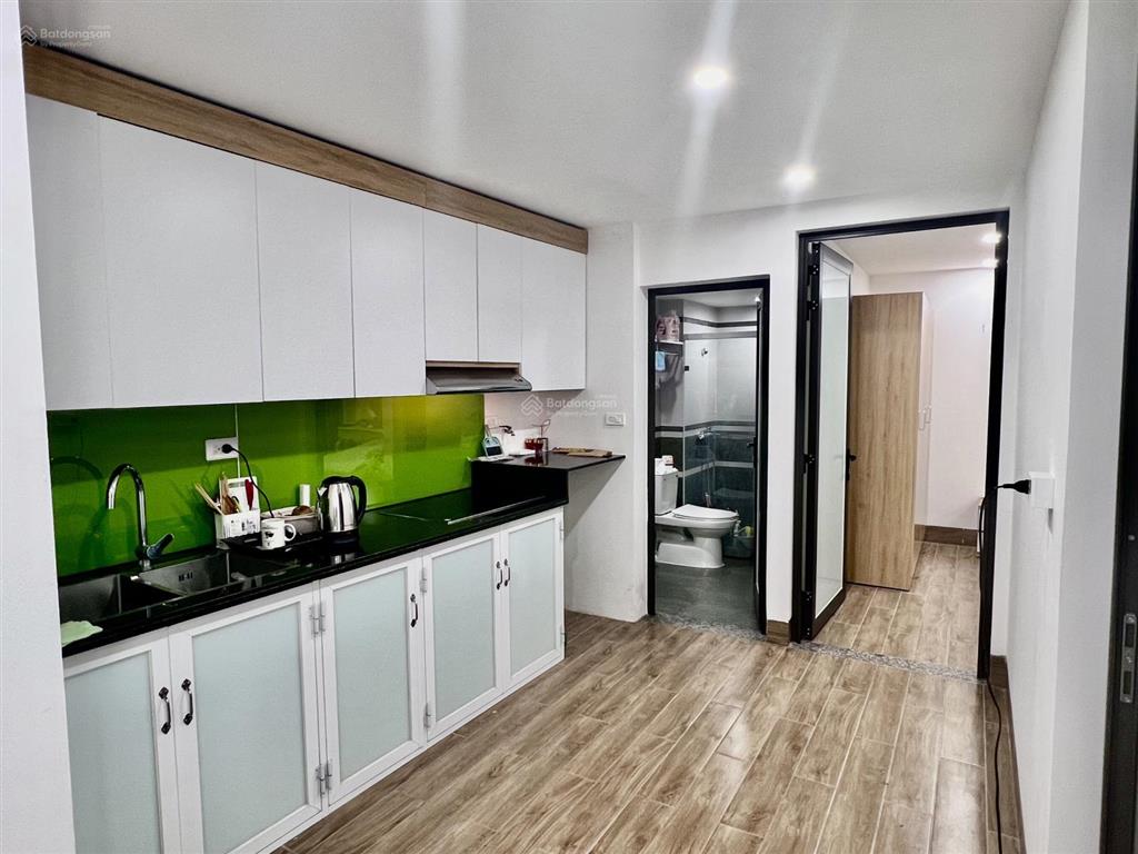 Cho thuê căn hộ cao cấp 2pn1k, thang máy, khu cát linh
