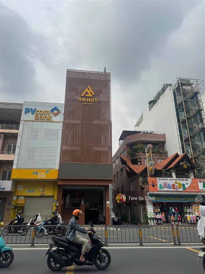 Siêu vị trí mặt tiền ngay nguyễn trãi  lê lai, p.bến thành(8x18m) 6 lầu hđt 200tr/th 100 tỷ