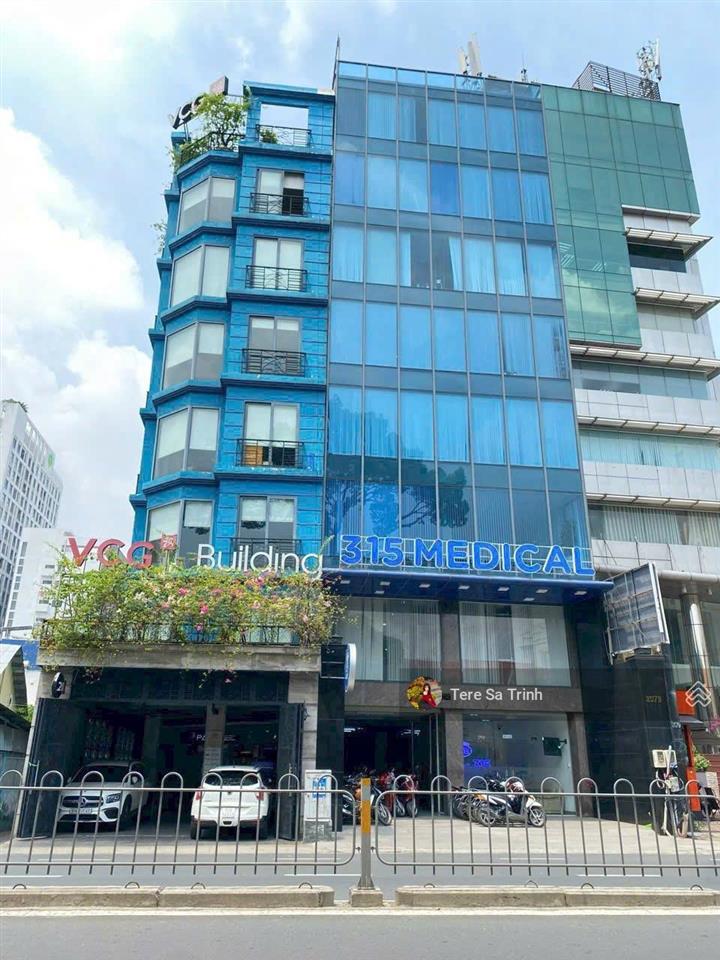 Con đường thương hiệu !!! mt nguyễn đình chiểu  q3 (7x20m) 6 lầu hđt 200tr/th 59 tỷ
