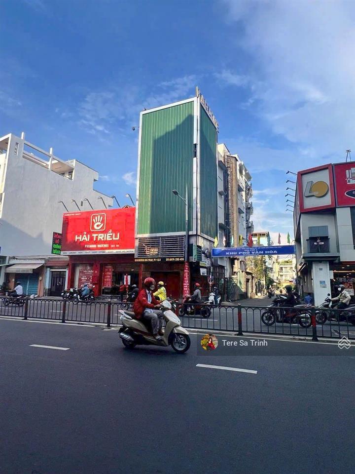 Bán toà nhà building ( p. bến thành )mặt tiền lê thị riêng  8 x 20 hầm 6 lầu 250 triệu/th 70 tỷ