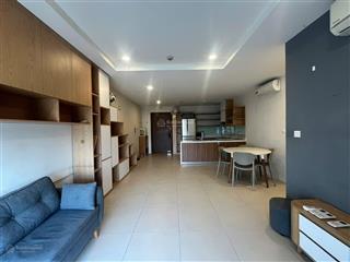 Gđ cần bán trước tết căn hộ chung cư kosmo tây hồ, giá hơn 8 tỷ, dt 74,6m2, 2pn + 2wc + bếp