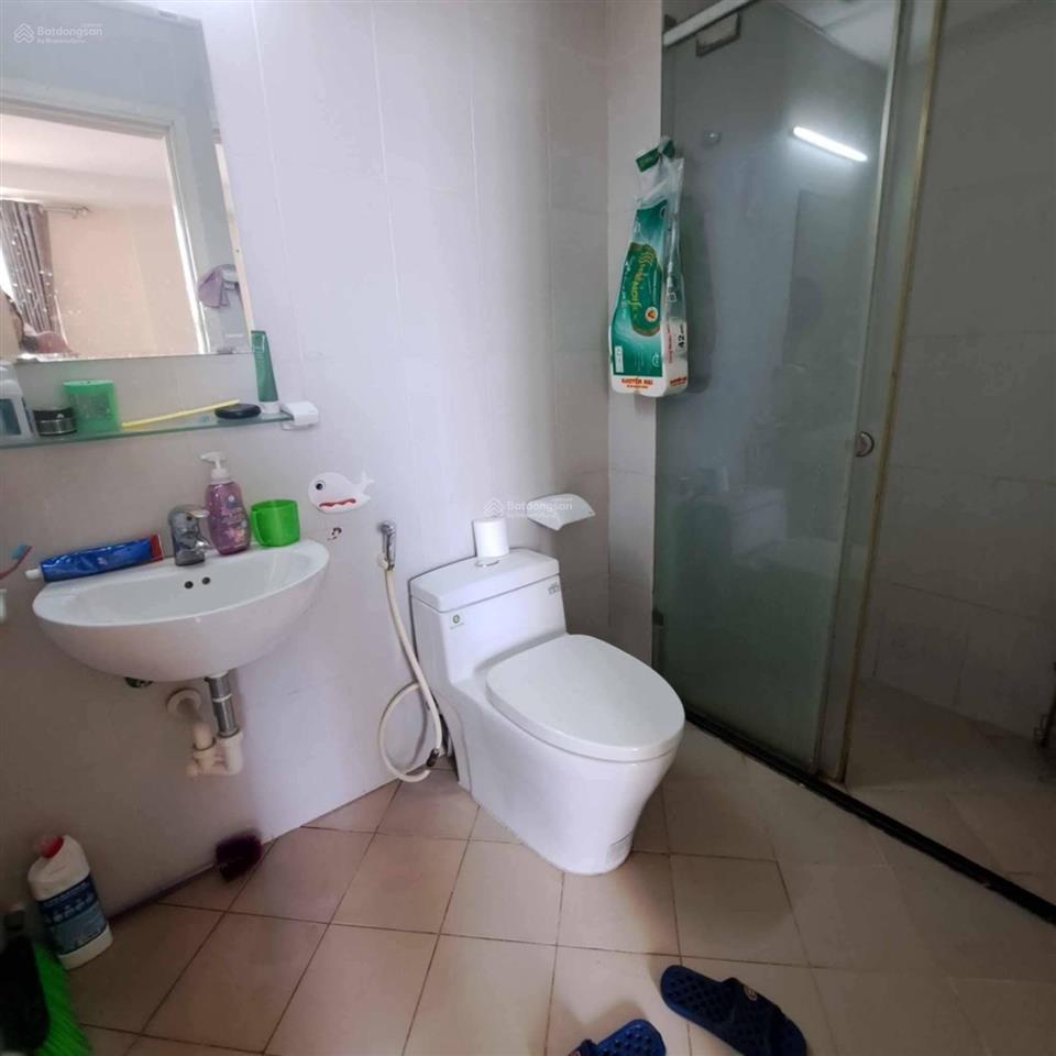 Bán cc 70m2, giá 4,25 tỷ tại ecohome 1, 2pn, 2wc, tầng trung, hướng mát, nt cơ bản, sổ hồng sẵn