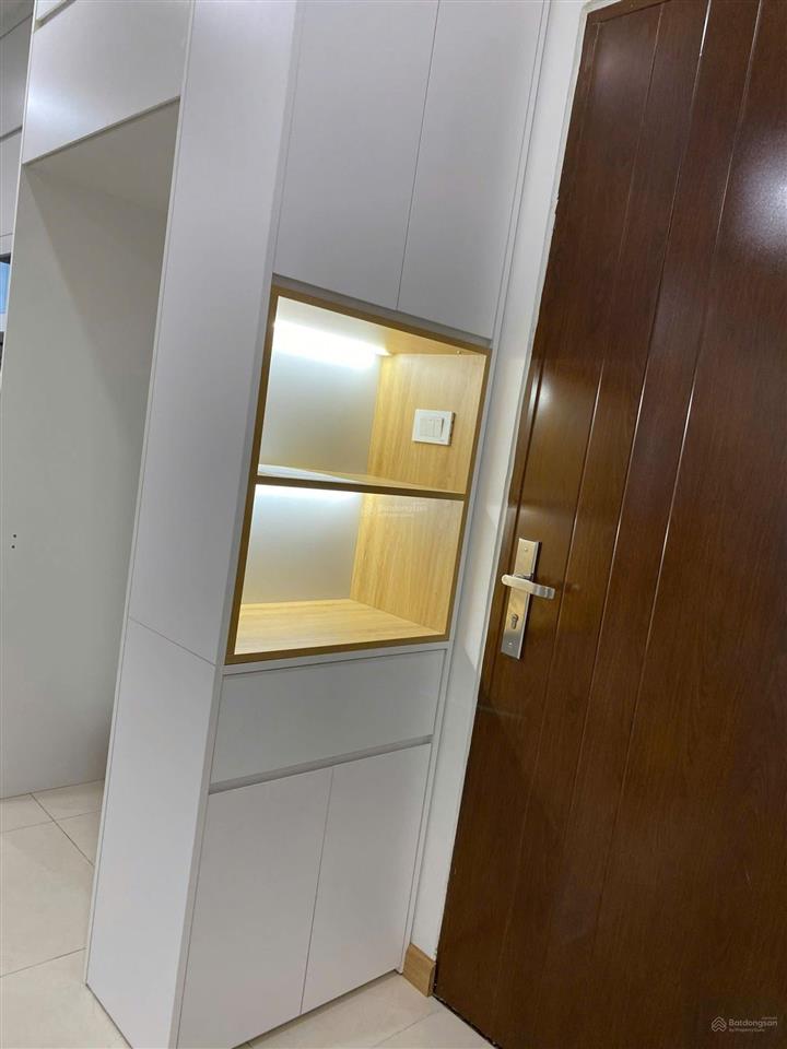 Hiếm, bán căn 3 ngủ, 70m2 ecohome 3 n4/5, nội thất full ,ban công thoáng, sổ hồng sẵn giá chỉ 5ty15